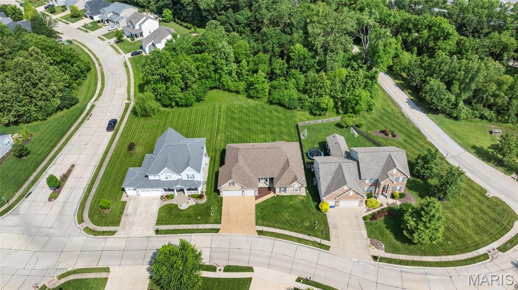 905 Summit Oaks Drive