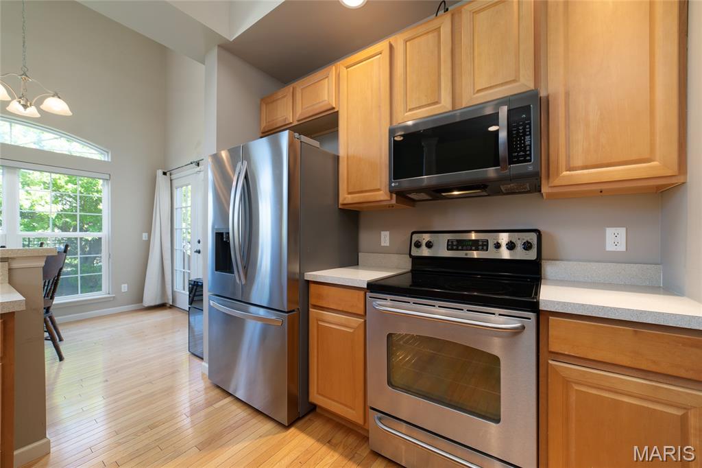 Manors At Orchard Glen - Residential