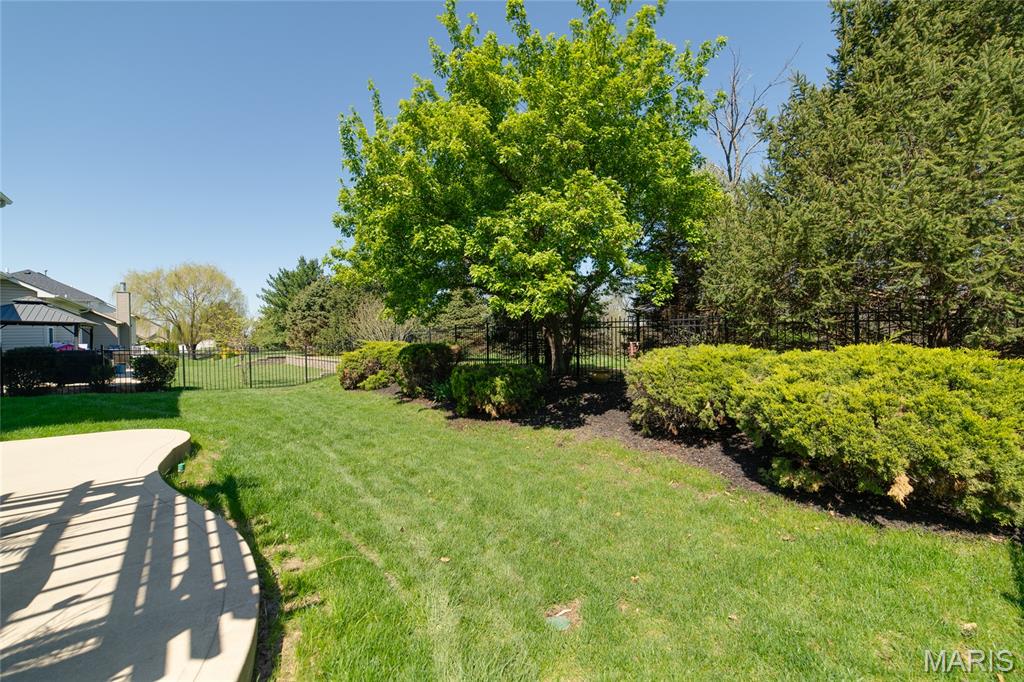 Manors At Orchard Glen - Residential