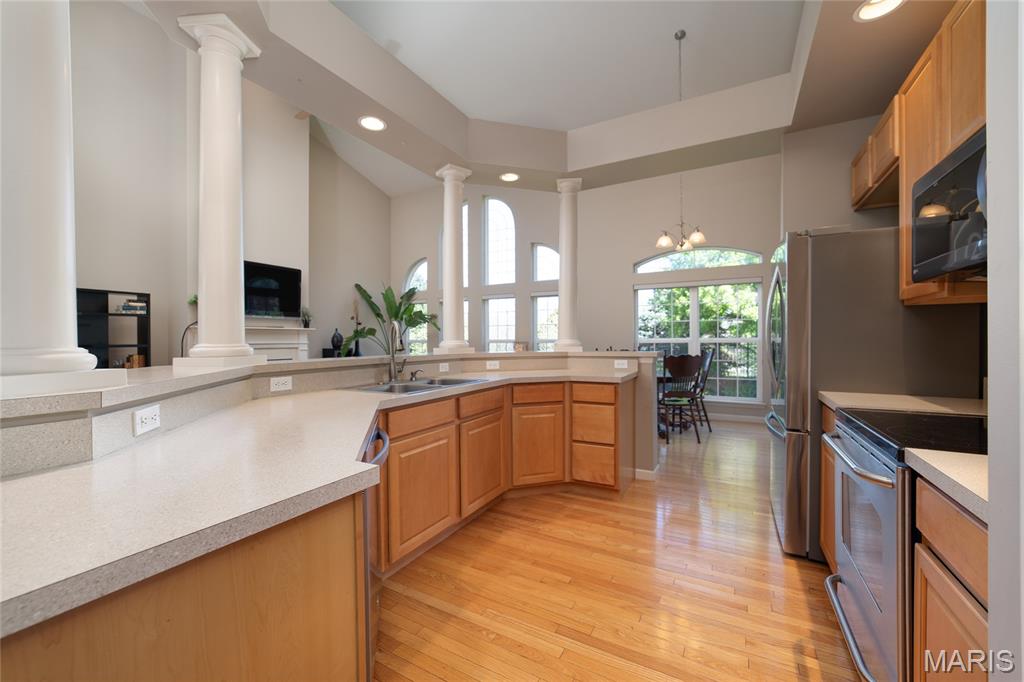 Manors At Orchard Glen - Residential