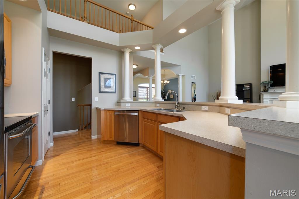 Manors At Orchard Glen - Residential