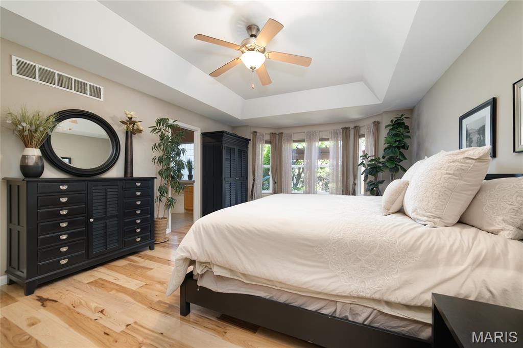 Manors At Orchard Glen - Residential