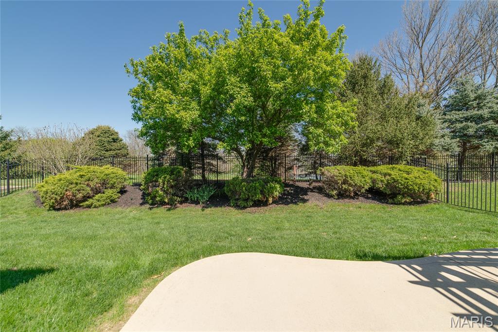 Manors At Orchard Glen - Residential