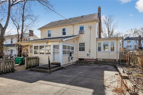 Tiny photo for 461 Catalina Avenue, Webster Groves, MO 63119 (MLS # 26016663)