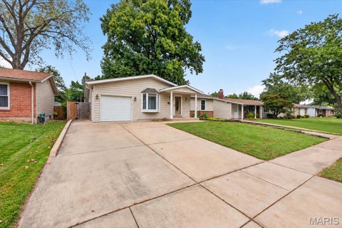 Tiny photo for 2295 N Pointe Lane, Florissant, MO 63031 (MLS # 26056396)