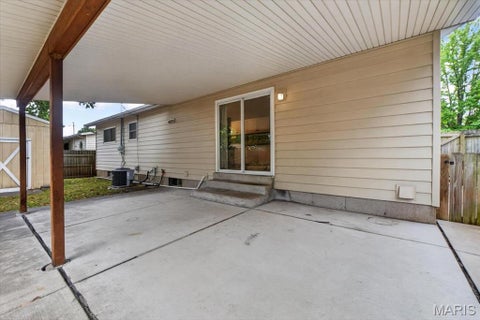 Tiny photo for 2295 N Pointe Lane, Florissant, MO 63031 (MLS # 26056396)
