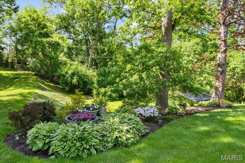 Pinetree Lt 12 Re 7417 1439 - Residential