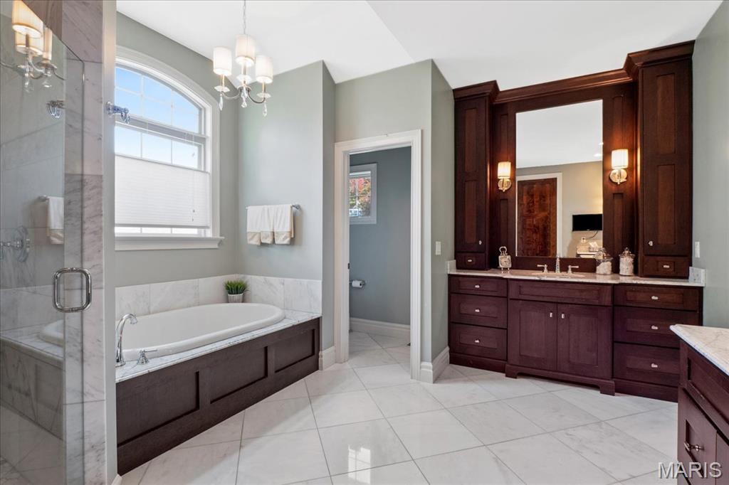 Pinetree Lt 12 Re 7417 1439 - Residential