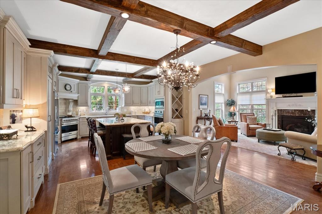 Pinetree Lt 12 Re 7417 1439 - Residential