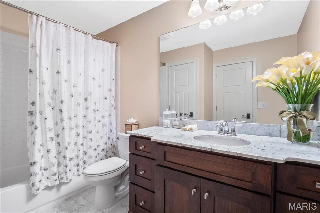 Pinetree Lt 12 Re 7417 1439 - Residential