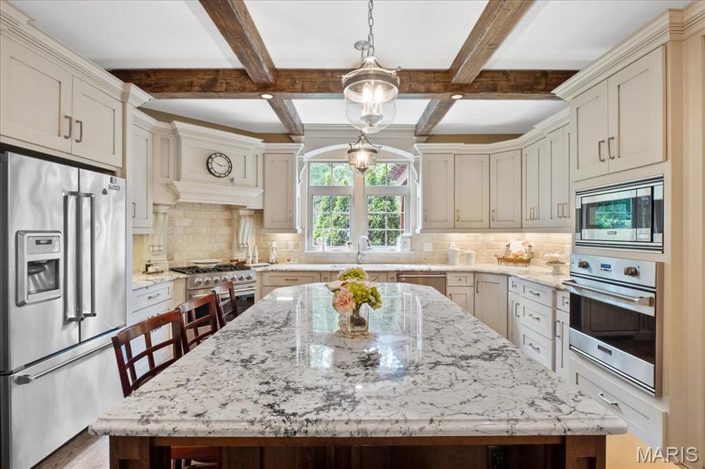 Pinetree Lt 12 Re 7417 1439 - Residential