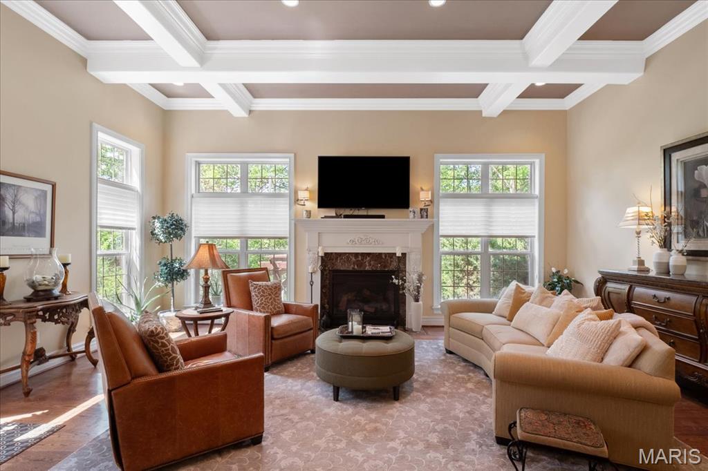 Pinetree Lt 12 Re 7417 1439 - Residential