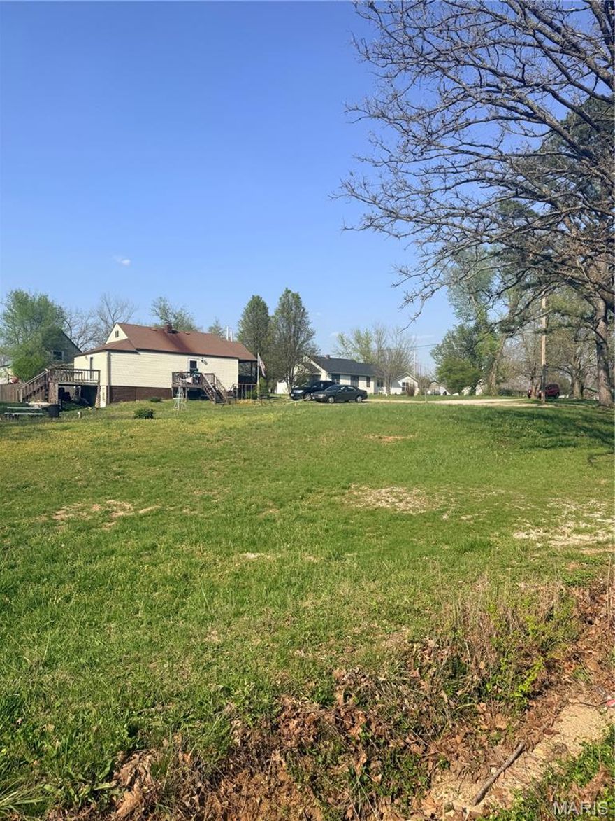 Large .21 of an acre lot in the city limits of Salem. City utilities available including electric, water, and sewer. Located within walking distance Casey's, and other amenities.