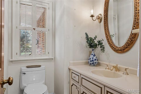 Tiny photo for 48 Muirfield Lane, Town and Country, MO 63141 (MLS # 26044320)