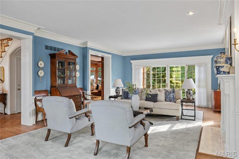 Tiny photo for 48 Muirfield Lane, Town and Country, MO 63141 (MLS # 26044320)