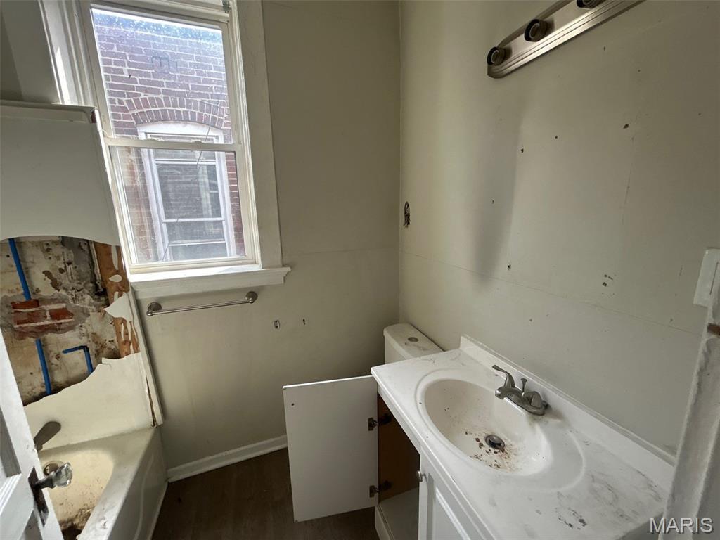 St Louis Commons Add - Residential