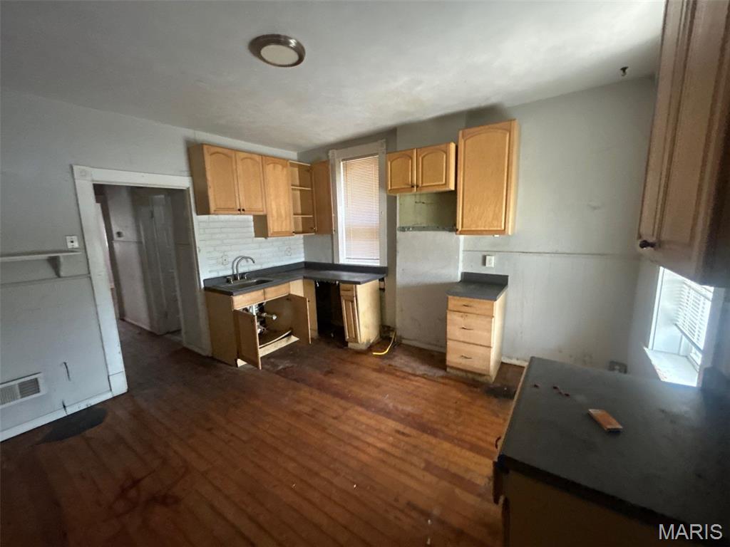 St Louis Commons Add - Residential