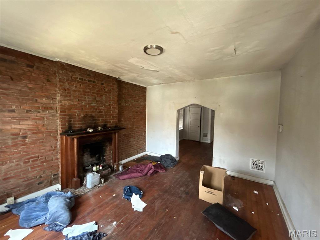 St Louis Commons Add - Residential