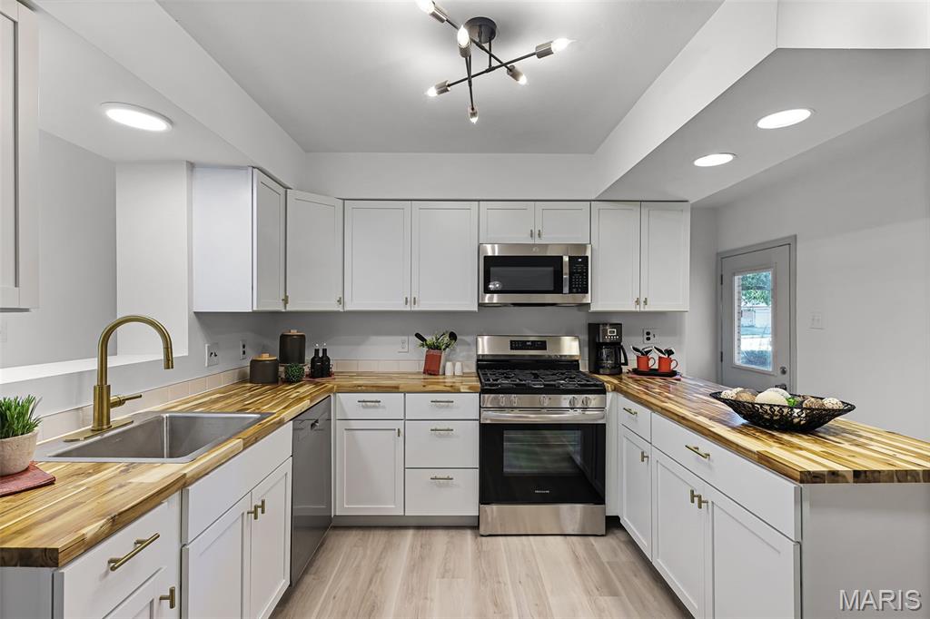 Shackleford Court 2 - Residential