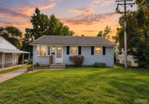 Tiny photo for 452 Shepley Drive, St Louis, MO 63137 (MLS # 26060010)