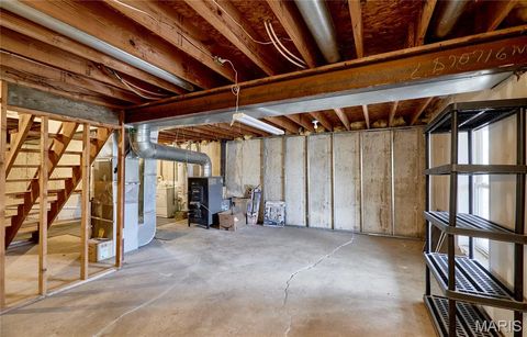 Tiny photo for 66 Lake Lawrence Lane, Troy, MO 63379 (MLS # 26014137)