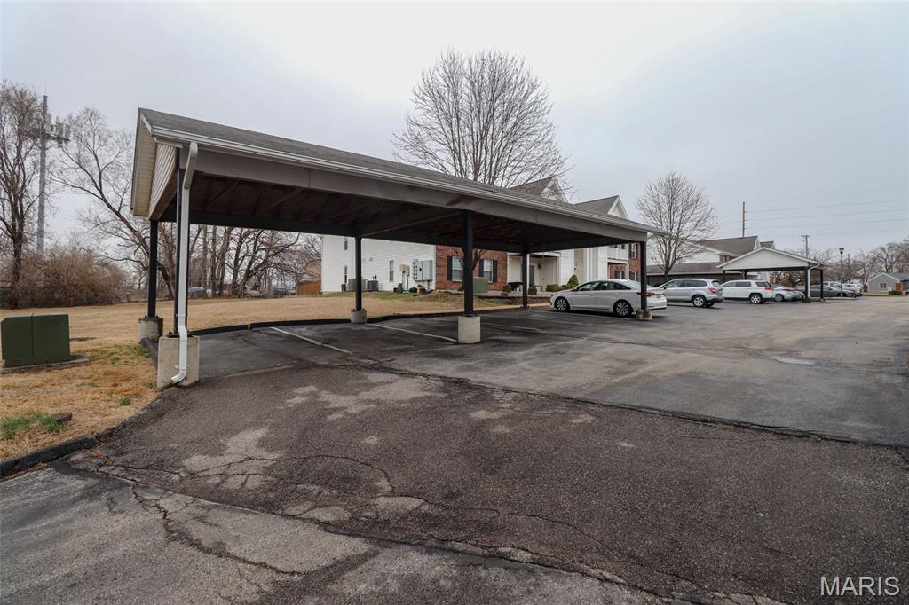 Lemay Place Condo Ph Three - Residential