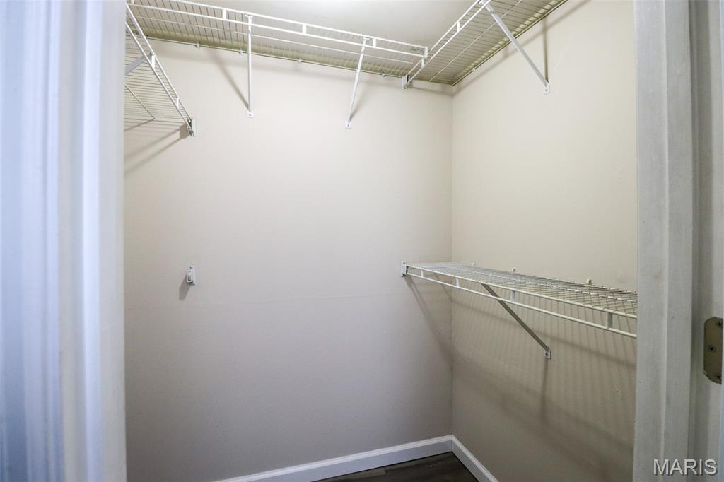 Lemay Place Condo Ph Three - Residential