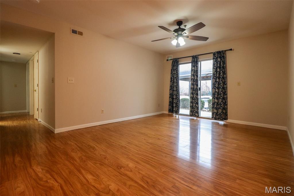 Lemay Place Condo Ph Three - Residential