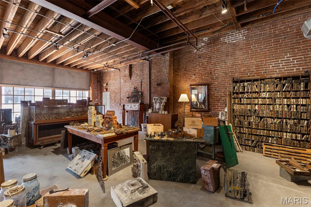 Gate District - Commercial Sale