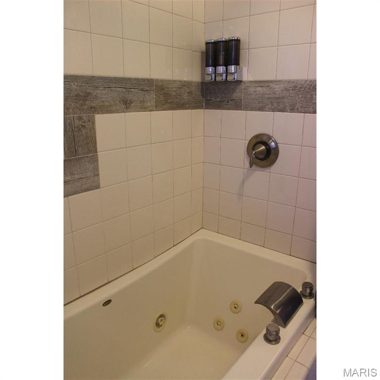 S D Barlows - Residential Income