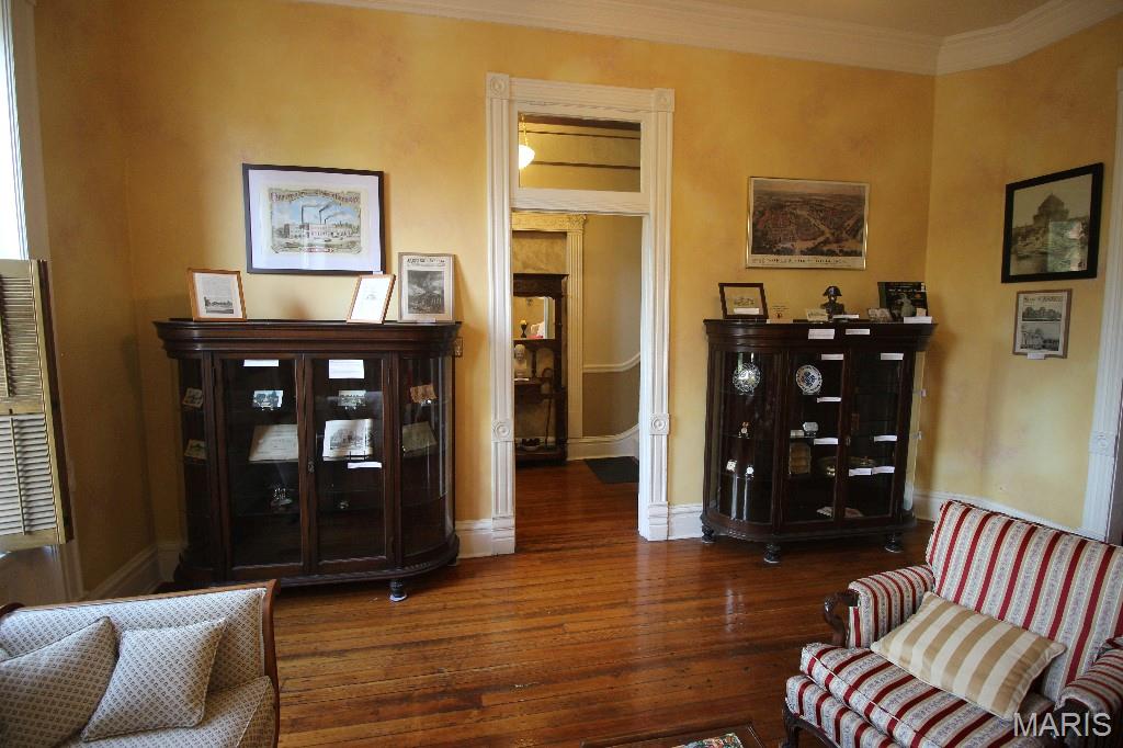 S D Barlows - Residential Income