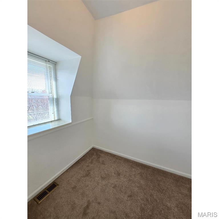 S D Barlows - Residential Income