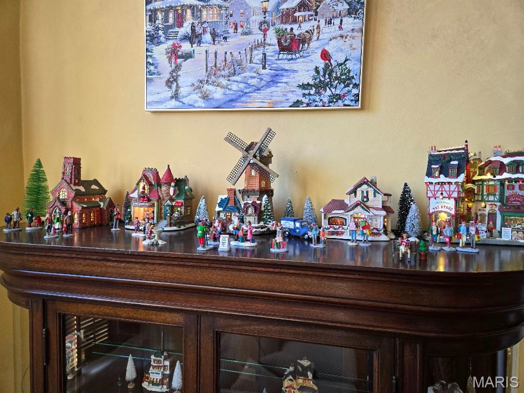 S D Barlows - Residential Income