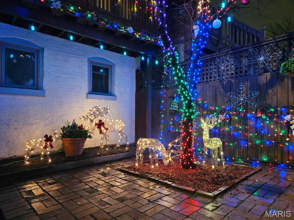 S D Barlows - Residential Income