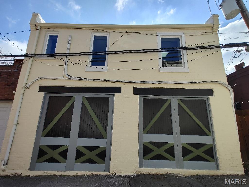 S D Barlows - Residential Income