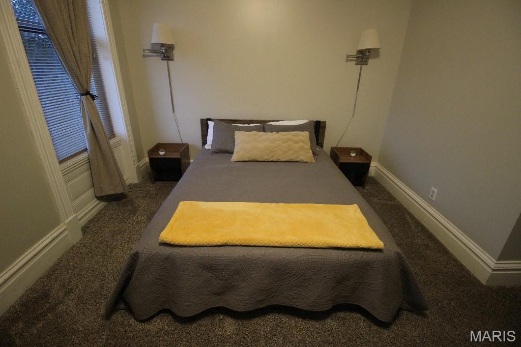 S D Barlows - Residential Income