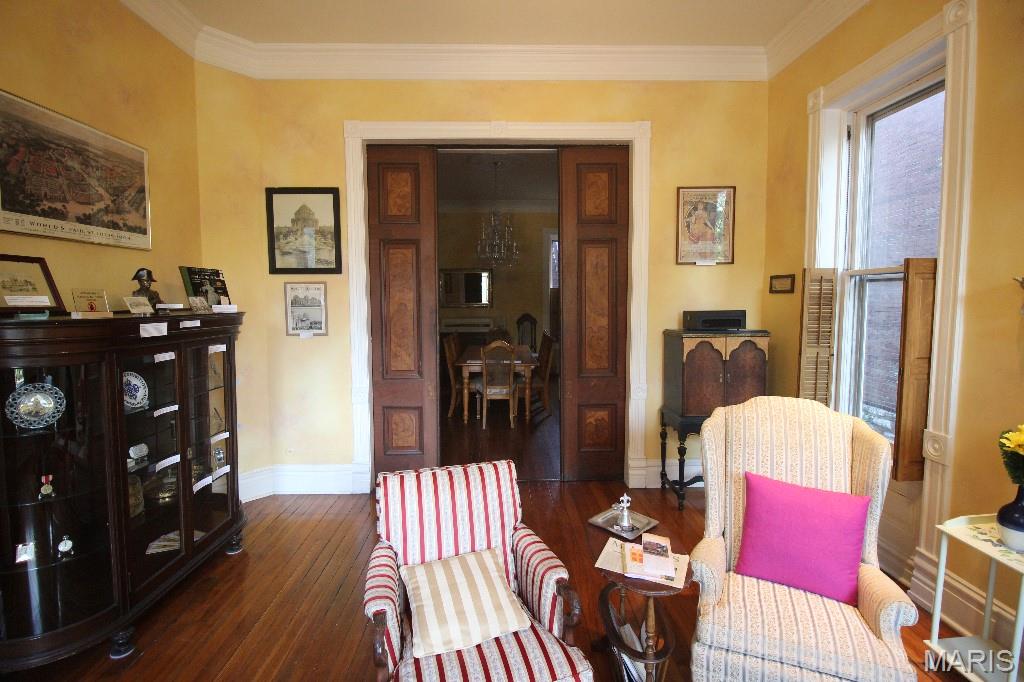 S D Barlows - Residential Income