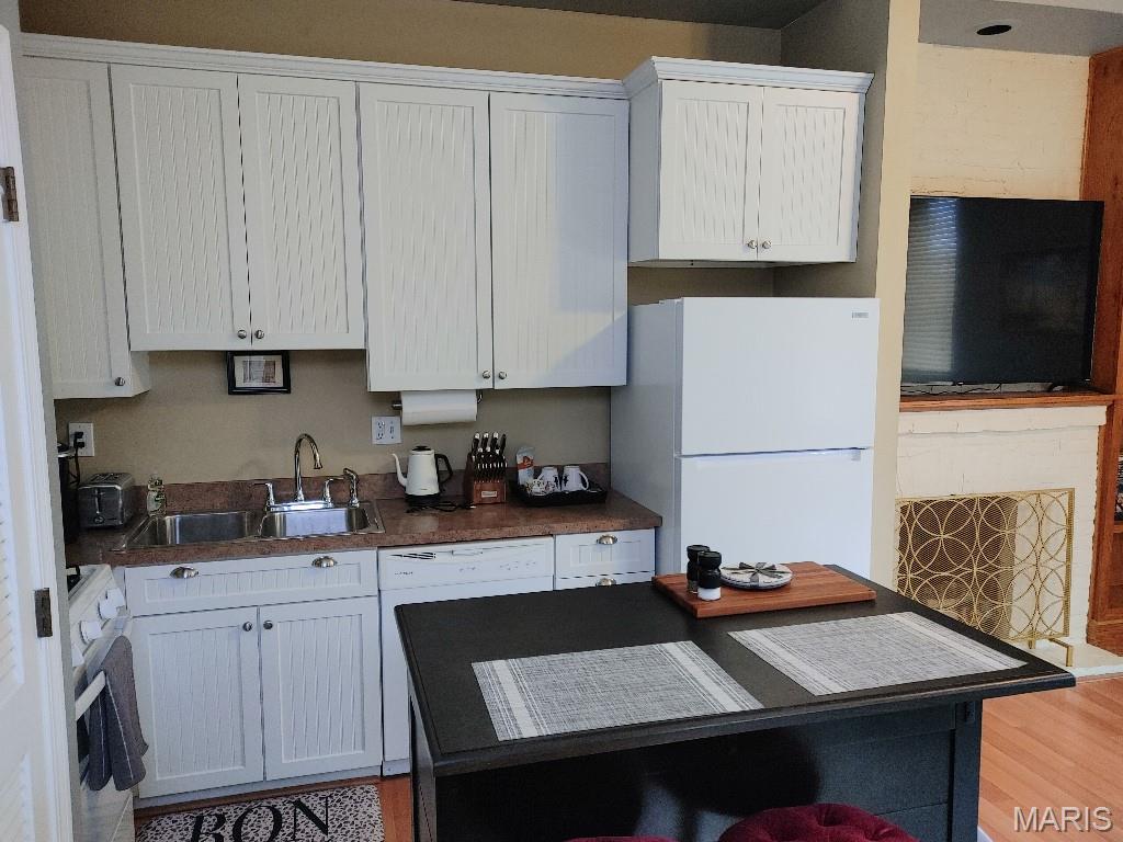 S D Barlows - Residential Income