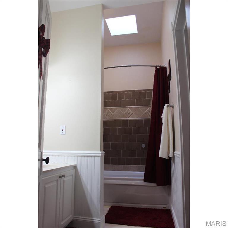 S D Barlows - Residential Income