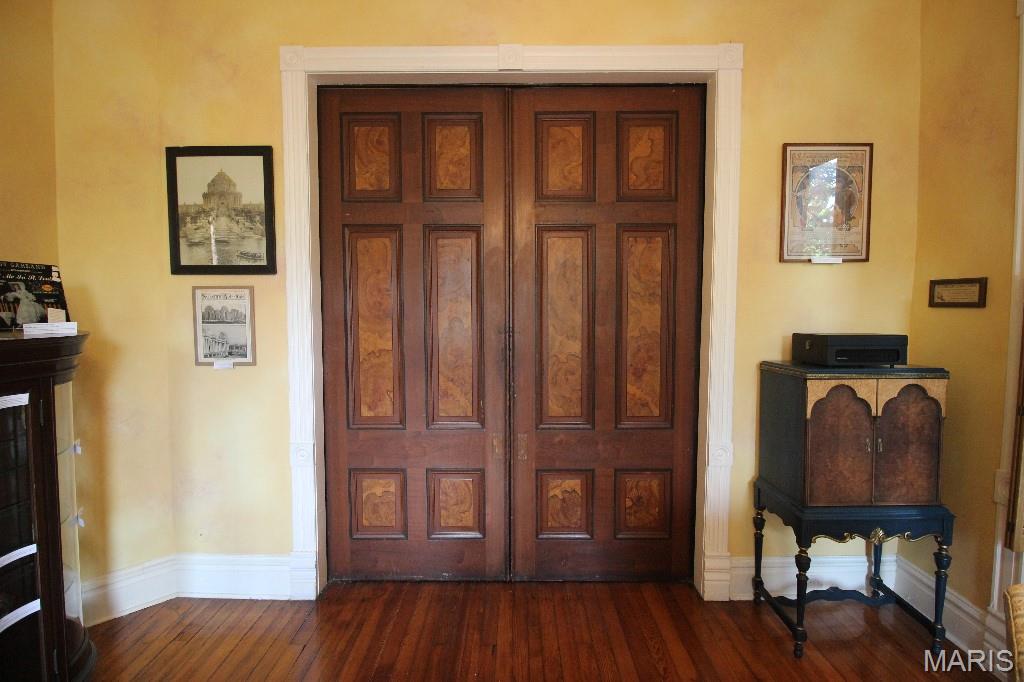 S D Barlows - Residential Income