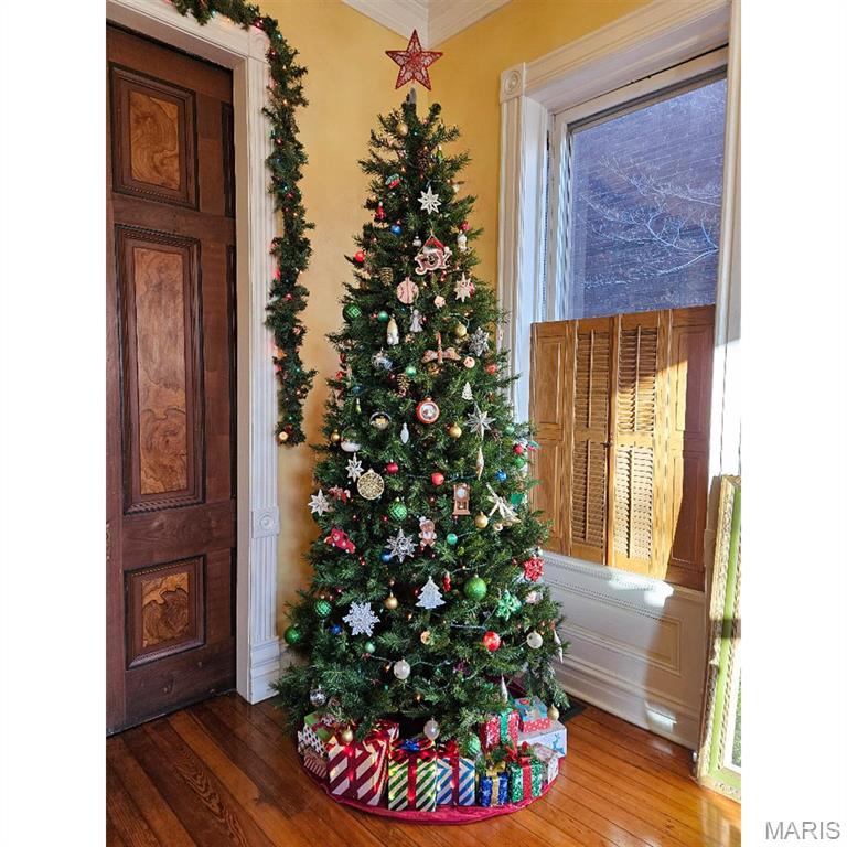 S D Barlows - Residential Income