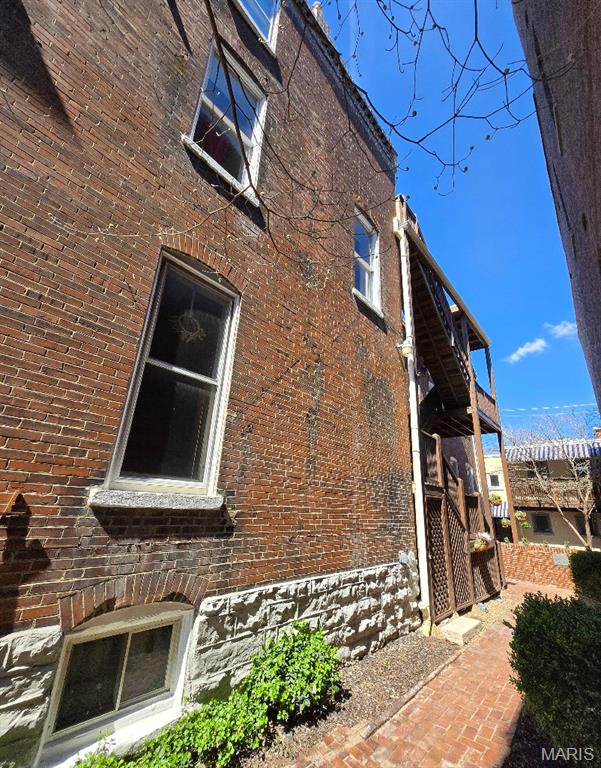 S D Barlows - Residential Income