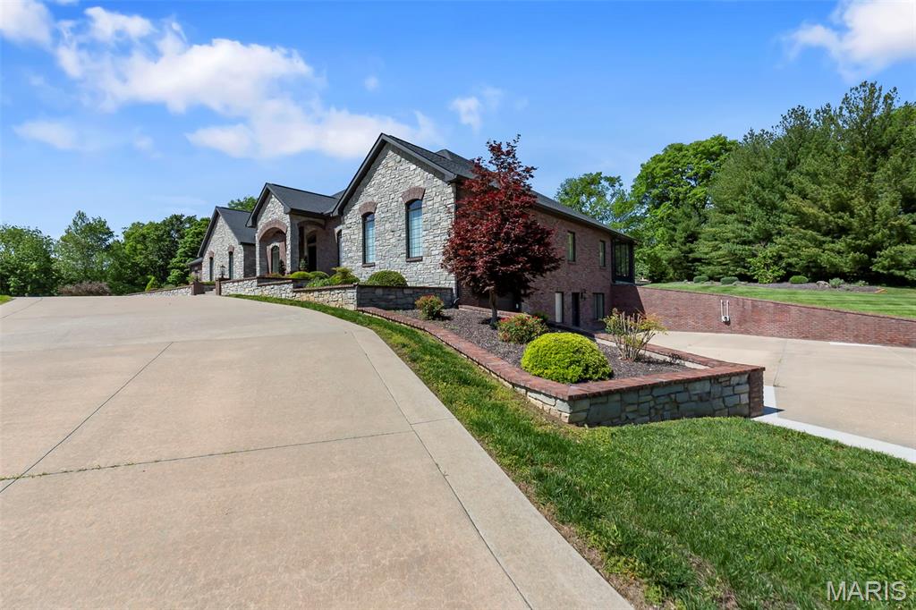 Quail Creek Estate - Residential