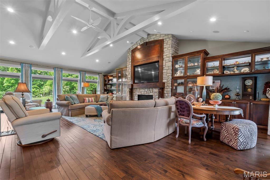Quail Creek Estate - Residential