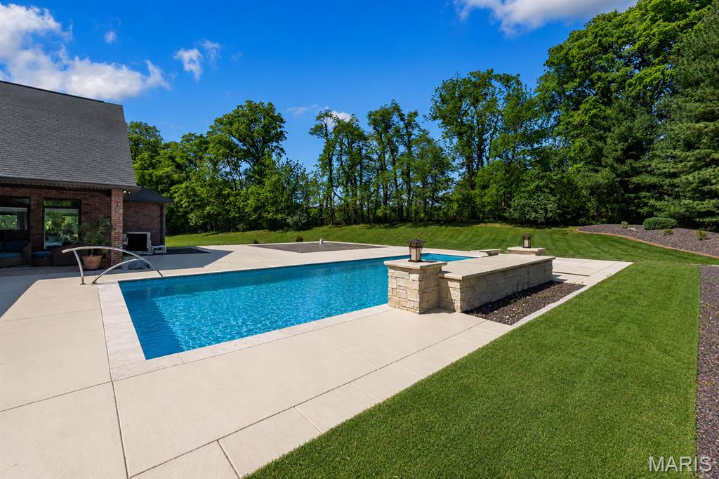 Quail Creek Estate - Residential