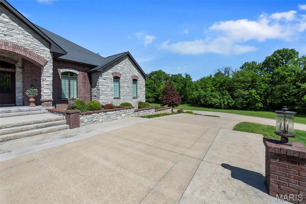 Quail Creek Estate - Residential