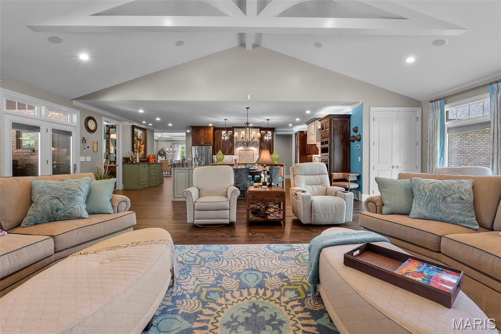Quail Creek Estate - Residential