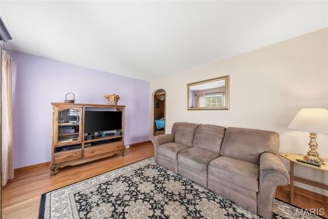 Tiny photo for 10512 Saint Francis Lane, St Ann, MO 63074 (MLS # 26019025)