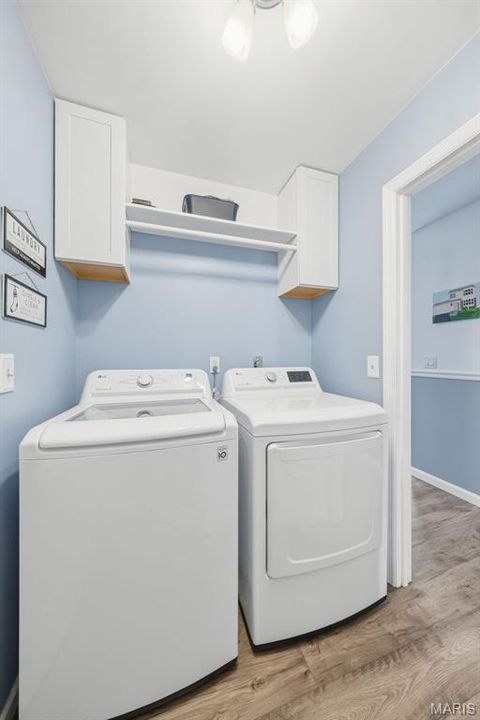 Tiny photo for 8 Westglen Court, St Peters, MO 63376 (MLS # 26018336)