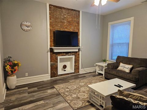 Tiny photo for 2035 Allen Avenue #2, St Louis, MO 63104 (MLS # 26003638)